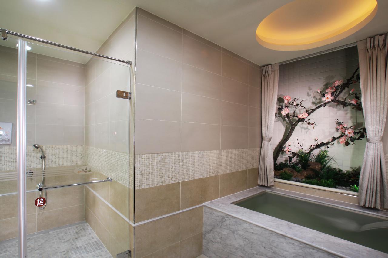 Chuang-Tang Spring Spa Hotel - Deyang Jiaoxi Esterno foto