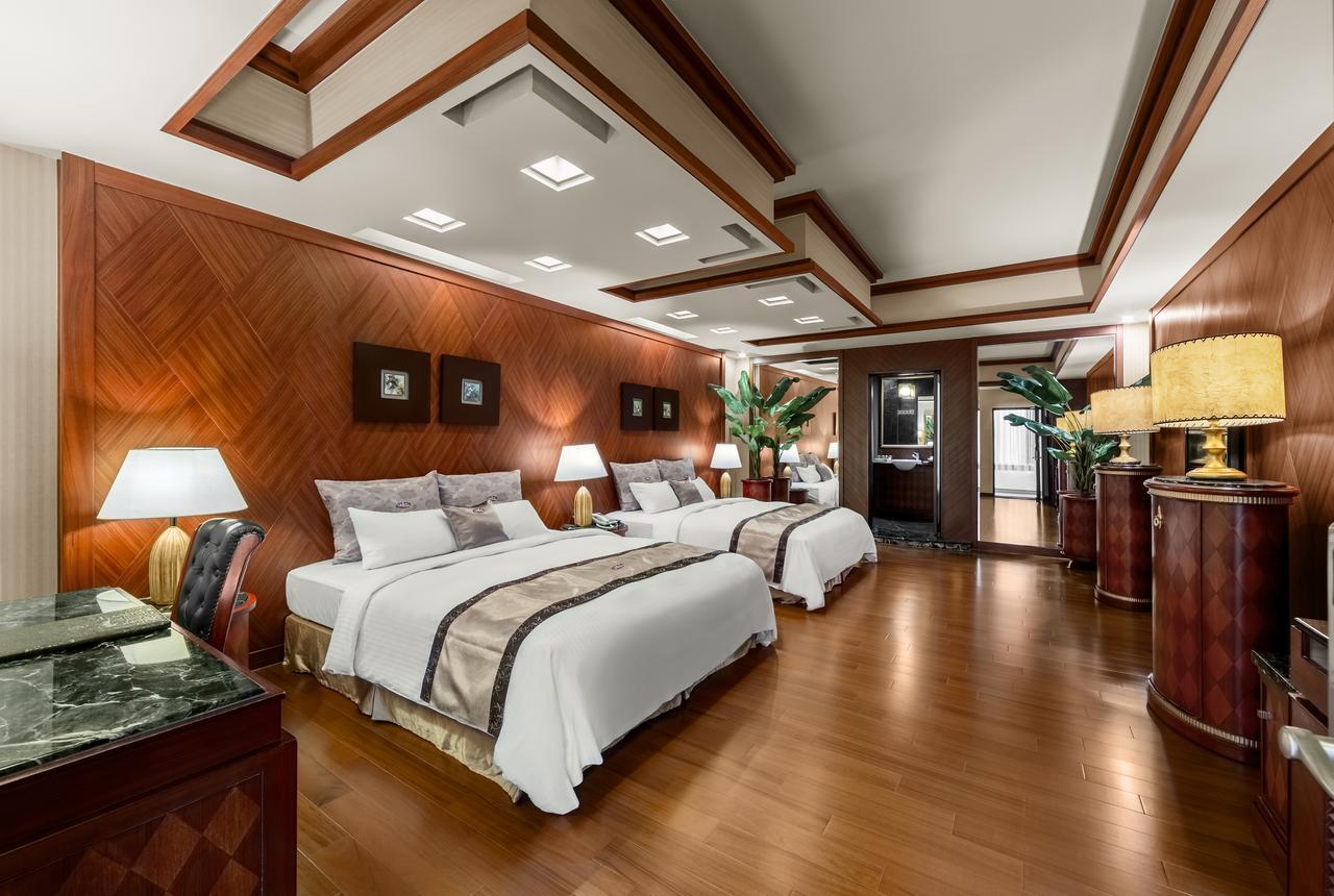 Chuang-Tang Spring Spa Hotel - Deyang Jiaoxi Esterno foto